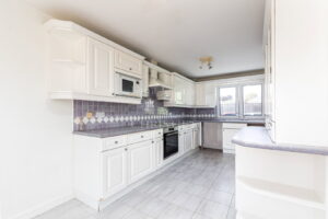 Two Bedrooms Plus Study, South Facing End Of Terrace House