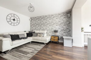 Charming Two Bedroom Cottage With Sun Trap Garden