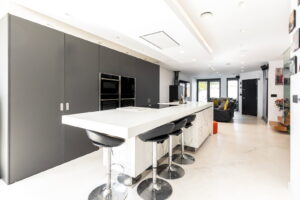 Contemporary Smart Home Moments from Green Island Beach