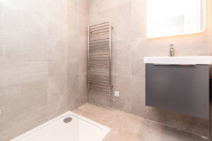 Fully Completed and ready to move in to&nbsp; - &nbsp;Four Bedroom New-Build Detached House