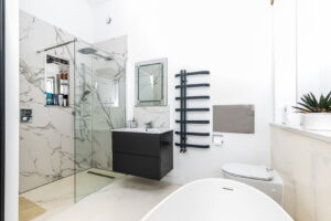 Contemporary Smart Home Moments from Green Island Beach