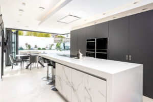 Contemporary Smart Home Moments from Green Island Beach