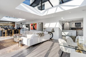 Modern Large Countryside Residence