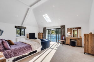 Modern Large Countryside Residence