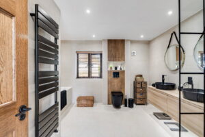 Modern Large Countryside Residence