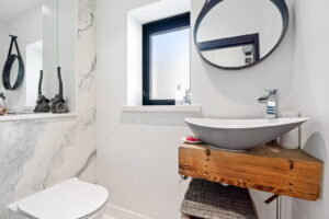 Contemporary Smart Home Moments from Green Island Beach
