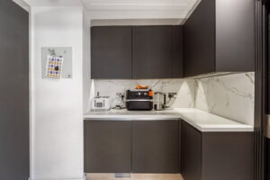Contemporary Smart Home Moments from Green Island Beach