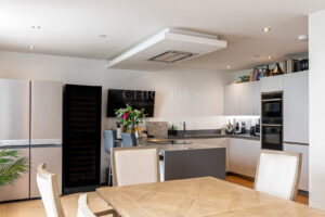 Four Bedroom Townhouse With Sea Views