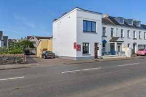 Cottage Overlooking St. Aubin&rsquo;s Bay