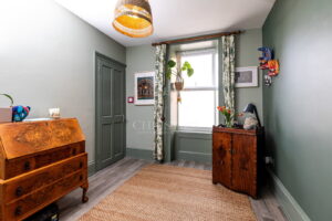 Charming Two Bedroom Cottage