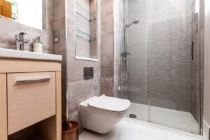 Four-Bedroom, Three-Bathroom Barn Conversion With South Facing Garden