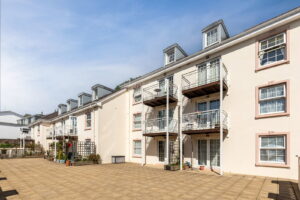 One-Bedroom Apartment with Terrace & Underground Parking – Springbank Development