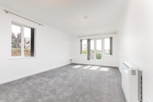 Bright Spacious Two Bedroom Apartment