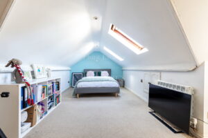 Three Bedroom Apartment With Parking