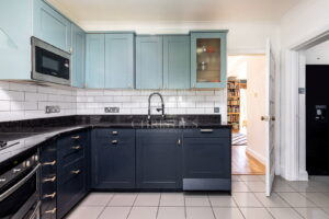 Three Bedroom Apartment With Parking