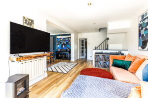 Three Bedroom Apartment With Parking