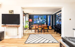 Three Bedroom Apartment With Parking
