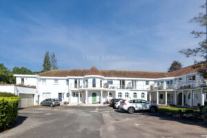 Three Bedroom Apartment With Parking