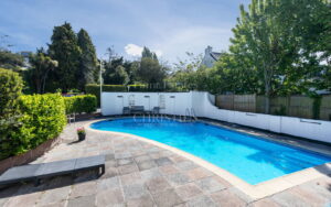 Three Bedroom Apartment With Parking