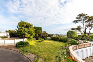 Exceptional Duplex Apartment With Panoramic Views