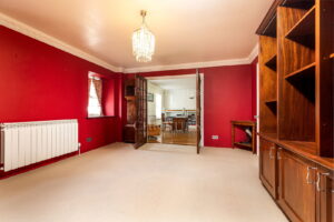 South Facing Four-Bedroom, Two-Bathroom Cottage With Large Gardens