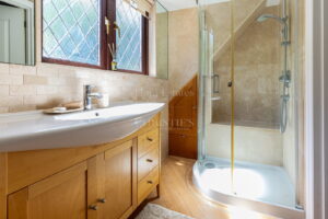 Coastal Detached Home with Exceptional Panoramic Views
