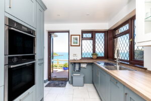 Coastal Detached Home with Exceptional Panoramic Views