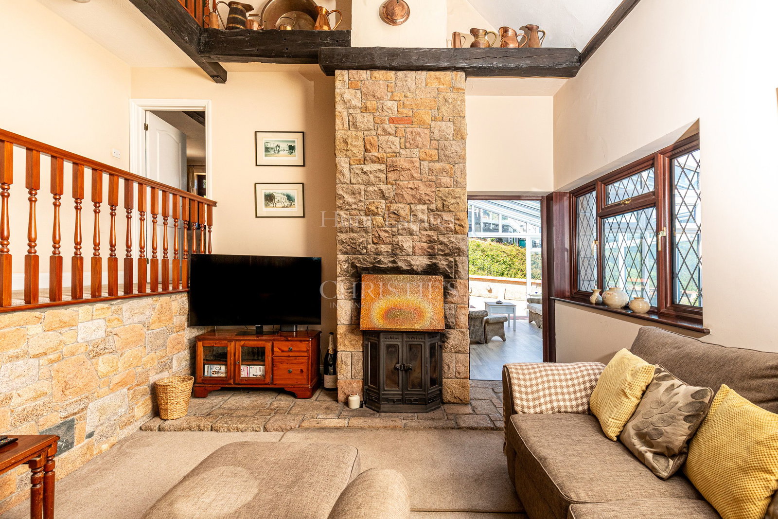 4 Bedroom Single Family Home/House's Image 4