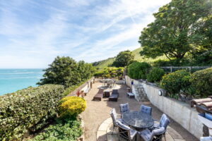 Coastal Detached Home with Exceptional Panoramic Views