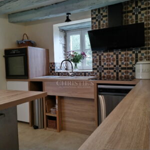 Exceptional Loire Valley Estate with Character G&icirc;te Business, France