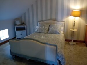 Exceptional Loire Valley Estate with Character G&icirc;te Business, France