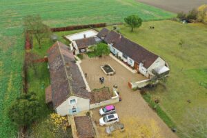 Exceptional Loire Valley Estate with Character G&icirc;te Business, France