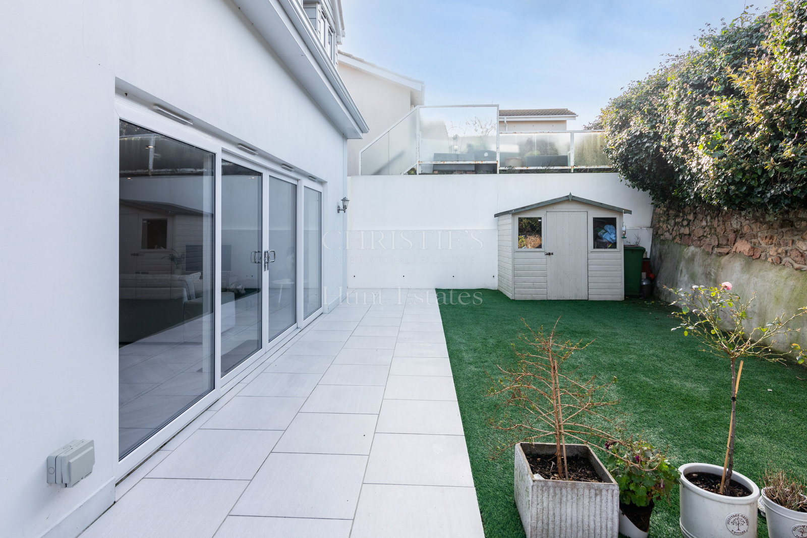 3 Bedroom Single Family Home/House's Image 28