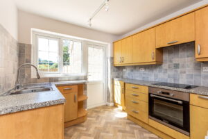 Four Bedroom Family Home in a Quiet St Lawrence Cul-de-Sac
