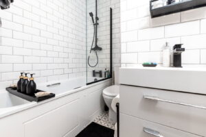 One Bedroom Cottage with Private Outside Space