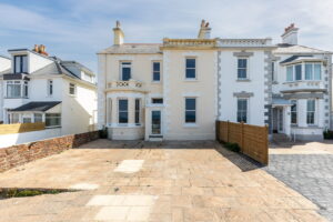Victorian home ideally positioned directly opposite the beach