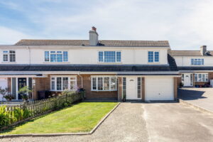 Four Bedroom Family Home in a Quiet St Lawrence Cul-de-Sac