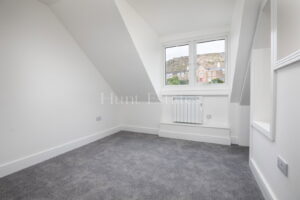 Two bedroom seaside cottage with stunning sea views