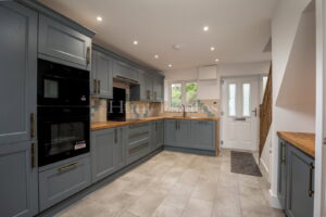 Two bedroom seaside cottage with stunning sea views