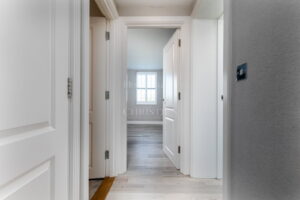 One Bedroom Apartment With Parking