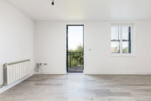 One Bedroom Apartment With Parking