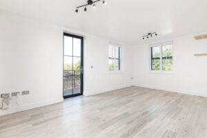One Bedroom Apartment With Parking