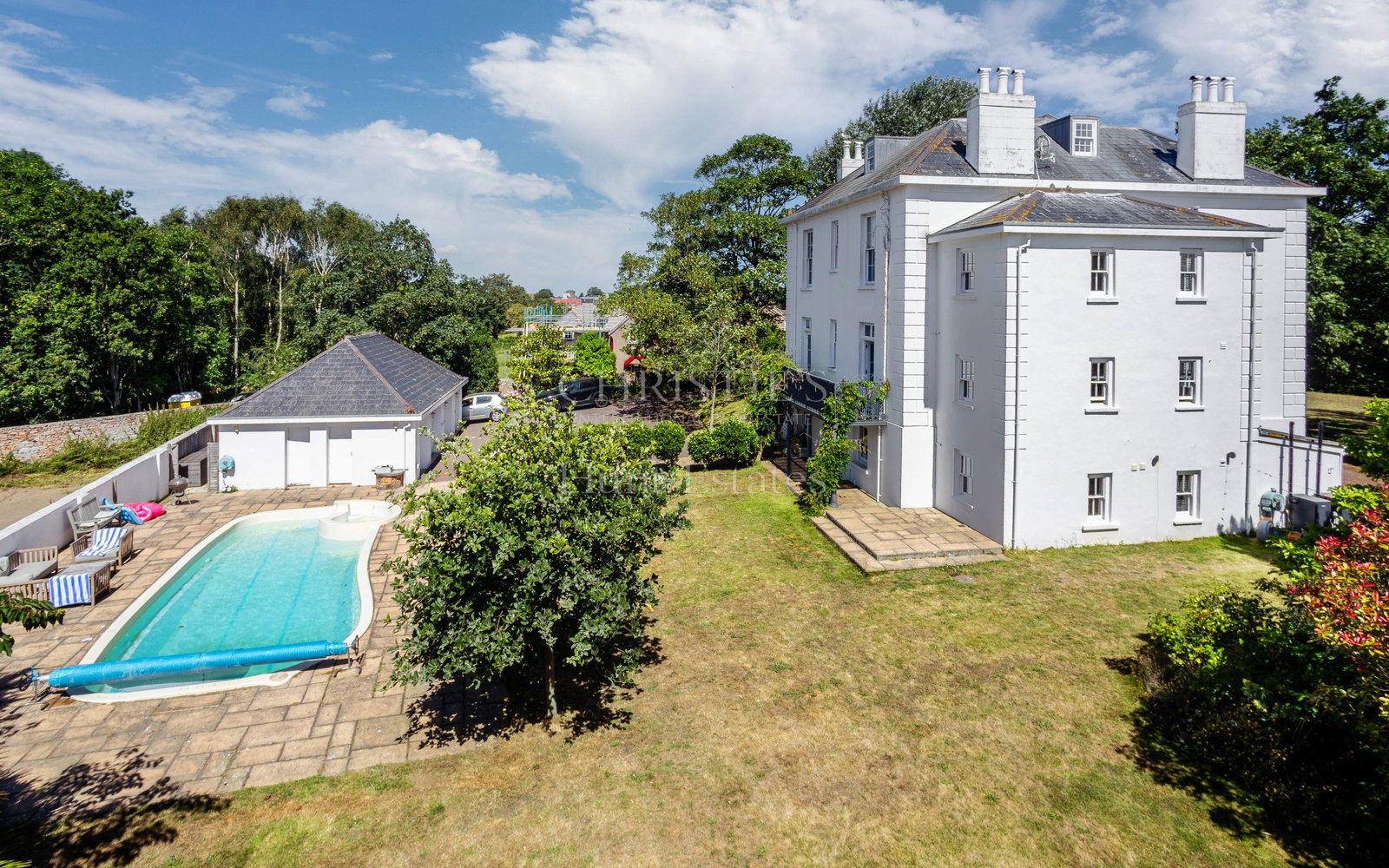 5 Bedroom Single Family Home/House's Image 47