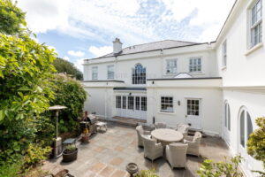 impressive Georgian Detached Home With Annexe