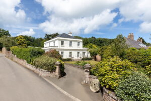 impressive Georgian Detached Home With Annexe