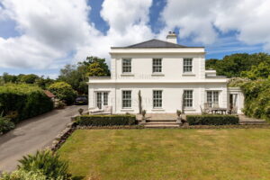 impressive Georgian Detached Home With Annexe