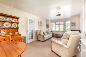 Spacious, Bright and Immaculately Presented One-Bedroom Apartment