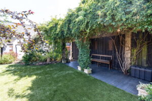 Beautifully Restored Granite Farmhouse with Countryside Views