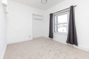 Third Floor One-Bedroom Apartment