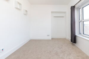 Third Floor One-Bedroom Apartment